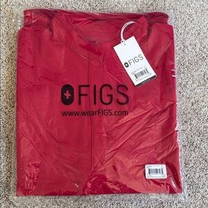 Figs Rafaela scrub top in winning red
